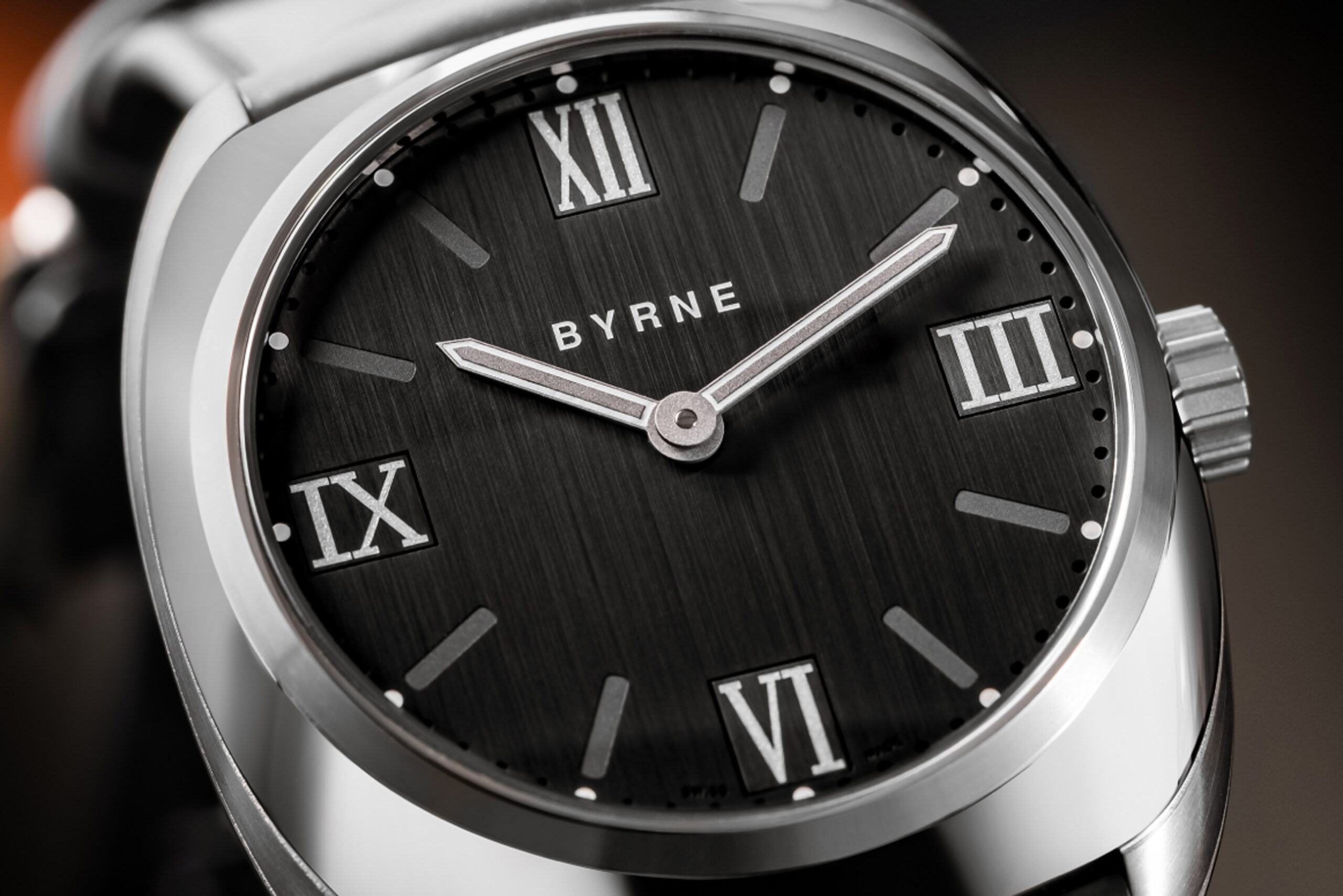Byrne Gyro Dial Black Number 8 close up of dial.
