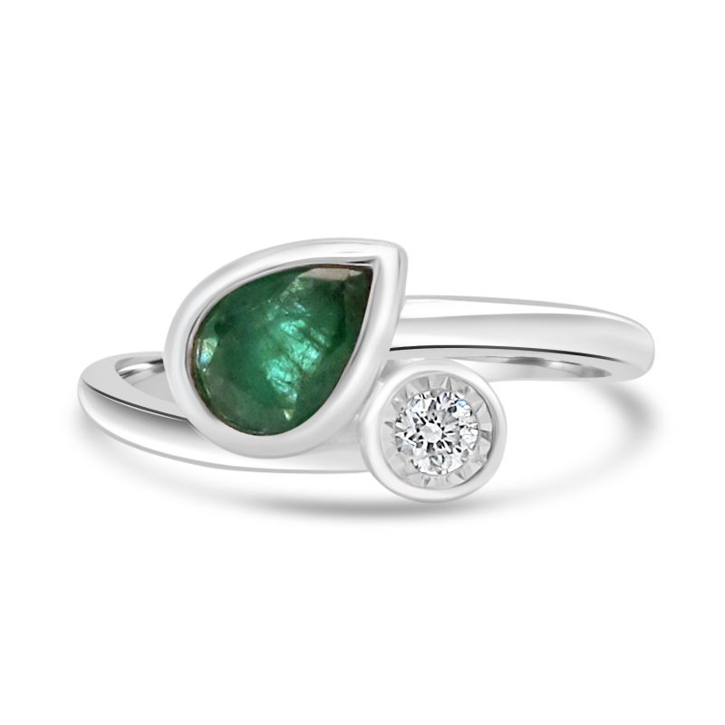 9ct White Gold Emerald & Diamond 2 Stone Dress Ring