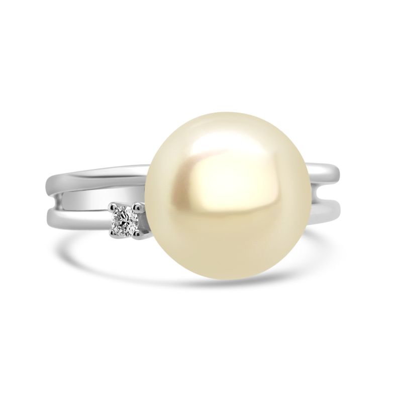 9ct White Gold Pearl and Diamond Dress Ring 0.02ct