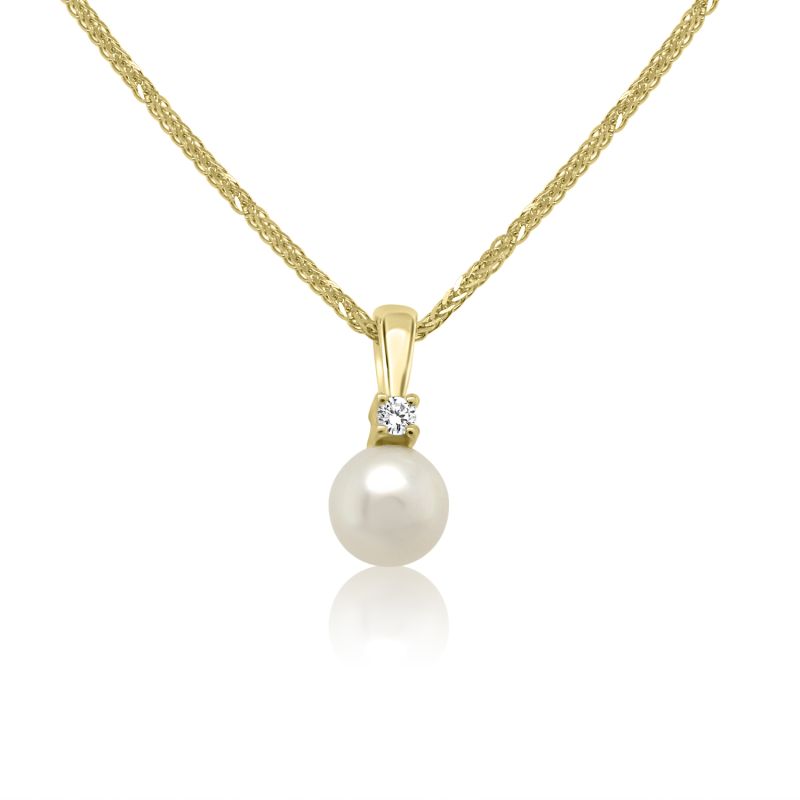 9ct Yellow Gold Pearl and Diamond Pendant with Chain