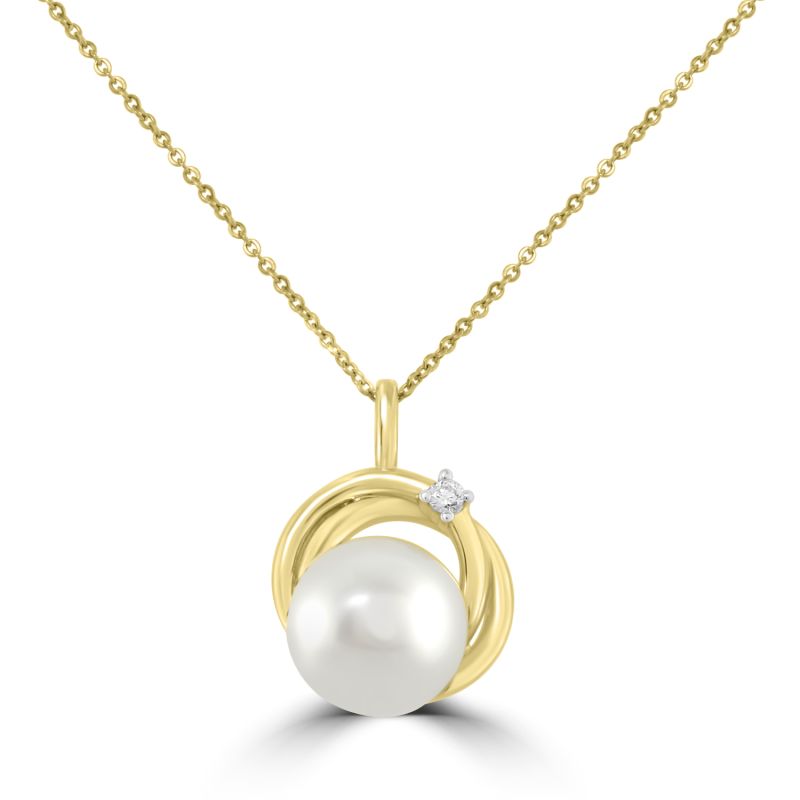 9ct Yellow Gold Freshwater Pearl Pendant & Chain 0.03ct