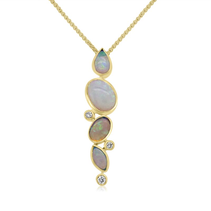 9ct Yellow Gold Opal & Diamond Pendant & Chain