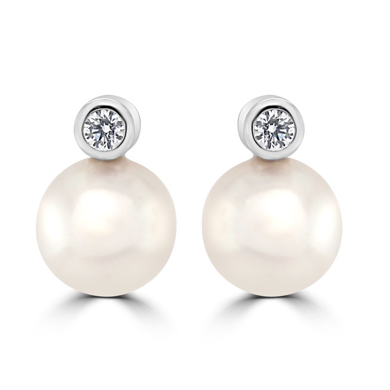 9ct White Gold Cultured Pearl & Diamond Stud Earrings 0.09ct